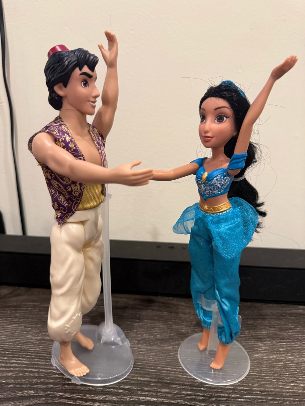 Disney Aladdin movie (Prince Ali) Aladdin & Princess Jasmin dolls
